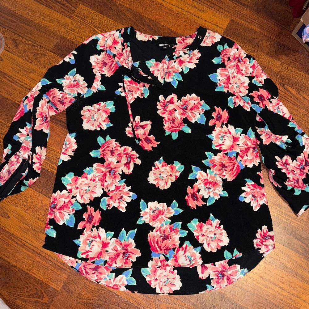 Women’s dress top size xl